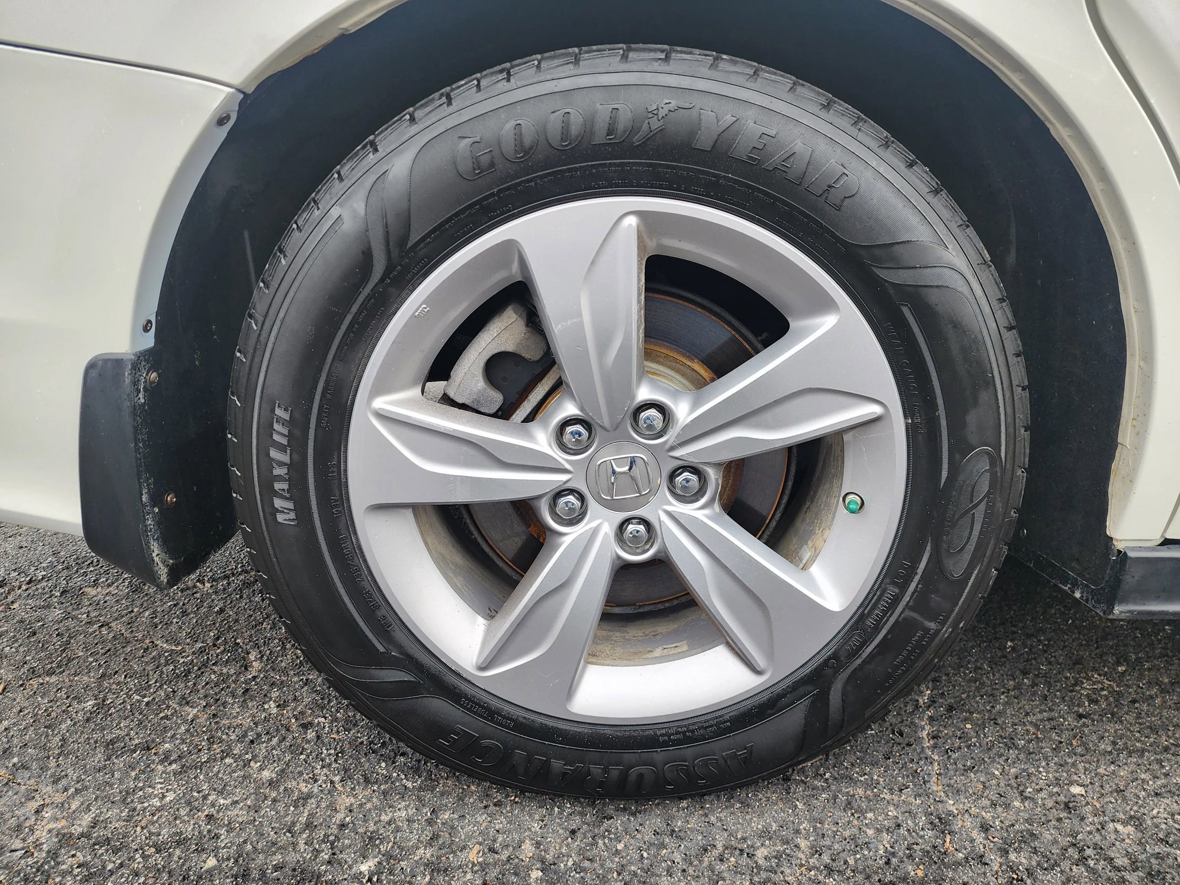 Used 2018 Honda Odyssey EX-L image 25