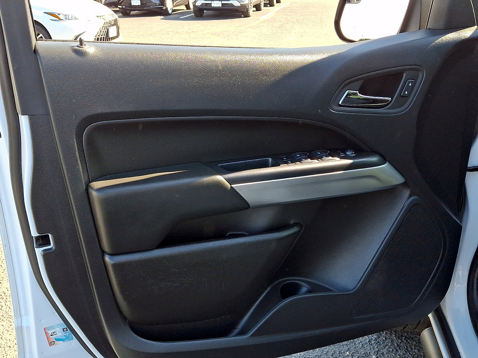 Used 2024 Chevrolet Equinox LT FWD image 12