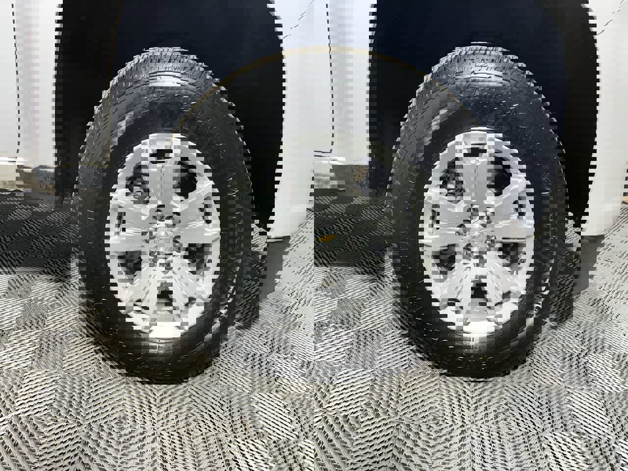 Used 2022 Chevrolet Colorado LT w/ Fleet Safety Package image 10