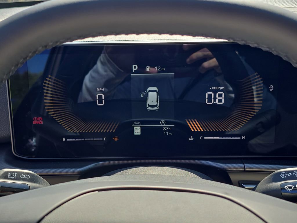 New 2026 Kia Sportage EX image 32