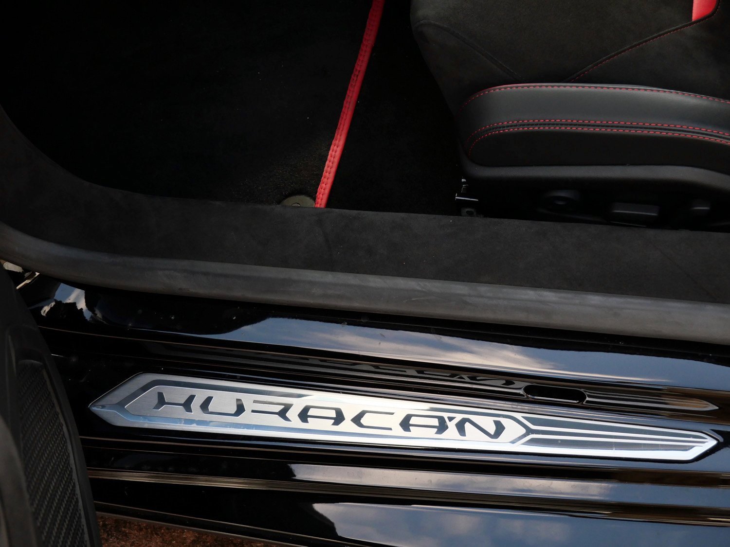 Used 2024 Lamborghini Huracan Tecnica image 19