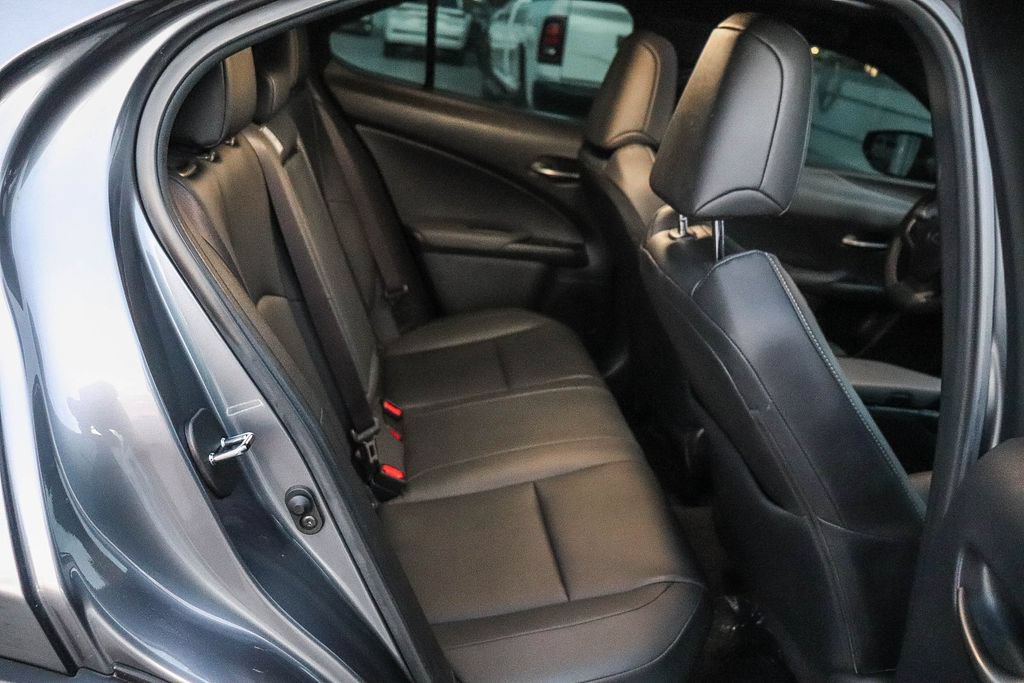 Used 2020 Lexus UX 250h w/ Premium Package AWD/4WD image 19