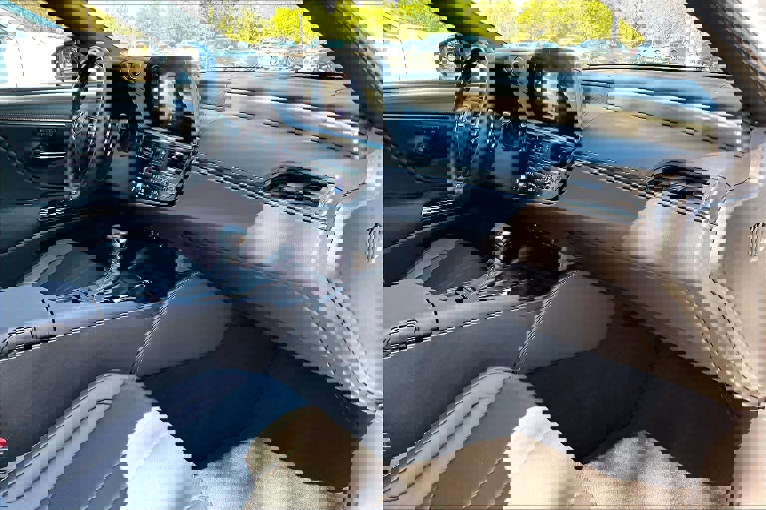 Used 2023 Lexus ES 350 F Sport w/ Accessory Package (Z2) image 19