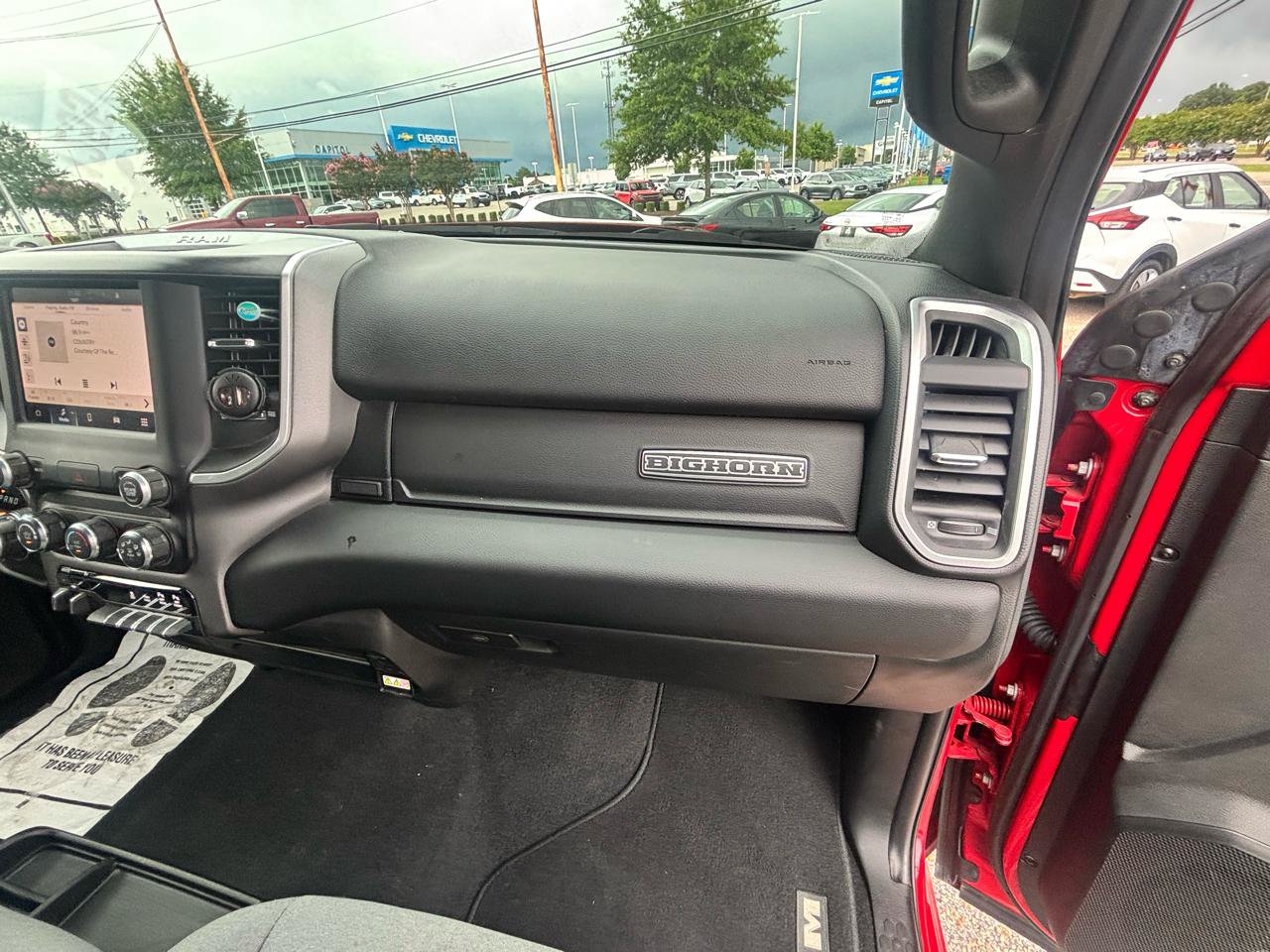 Used 2024 RAM 2500 Big Horn AWD/4WD image 38