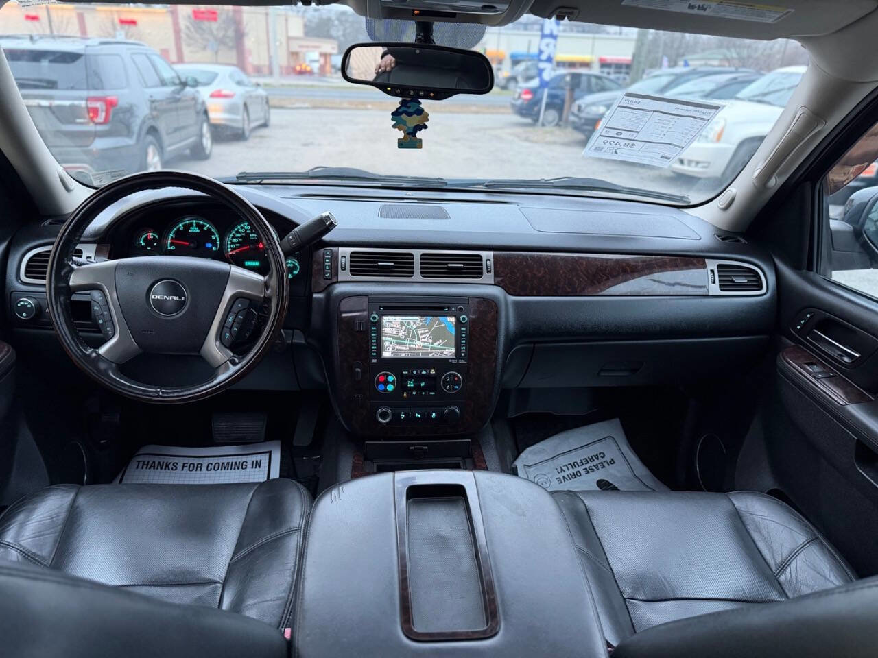 Used 2012 GMC Yukon XL Denali AWD/4WD image 15