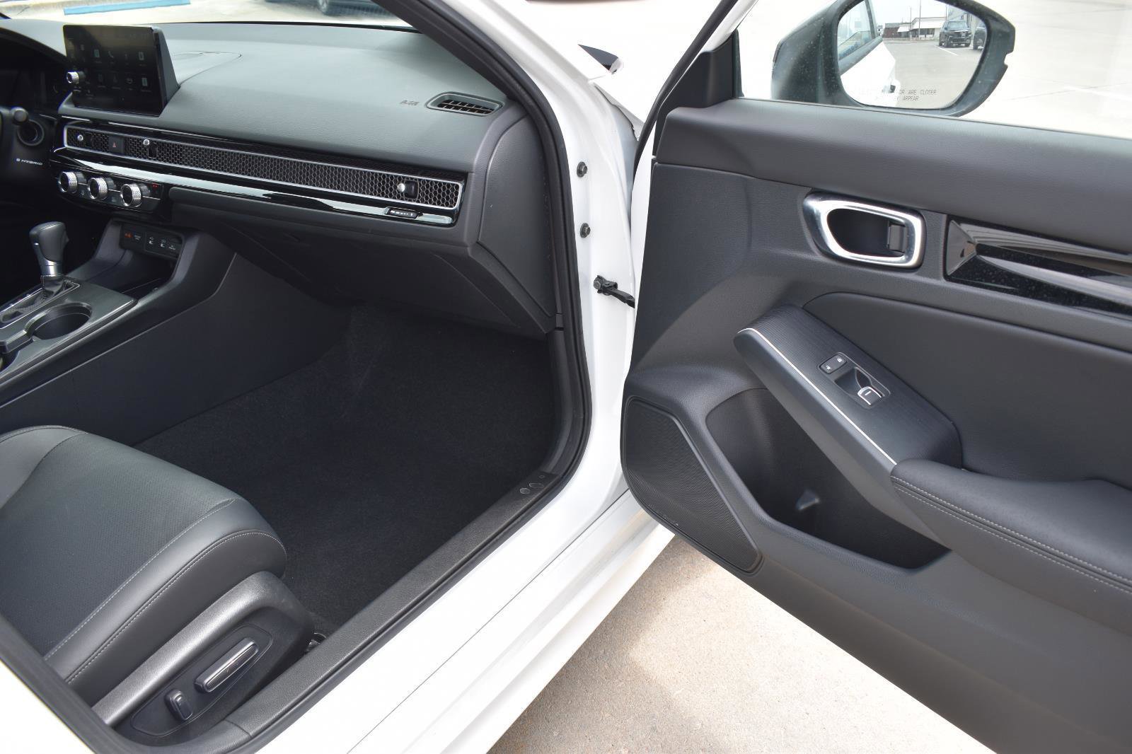 Used 2025 Honda Civic Sport Touring image 17