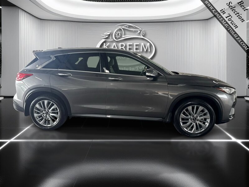 Used 2023 INFINITI QX50 Luxe FWD image 4