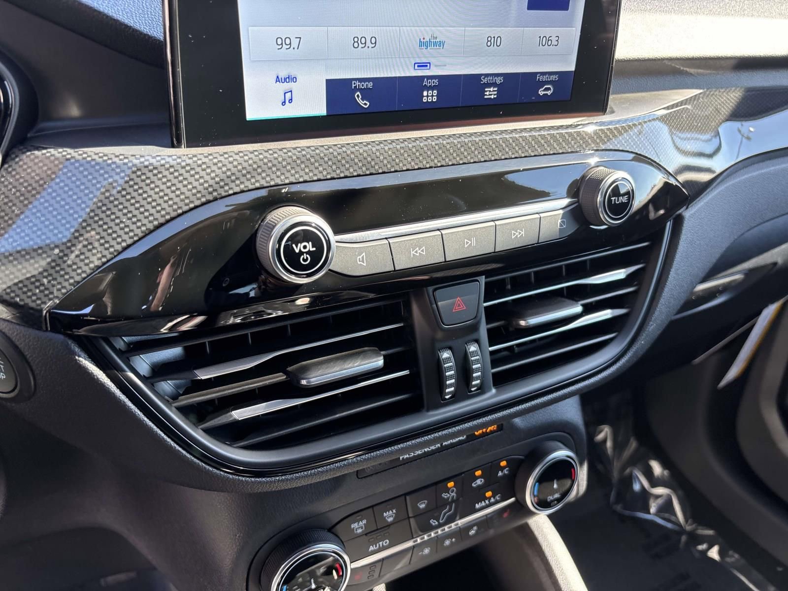 New 2026 Ford Escape ST-Line w/ Cold Weather Package image 21