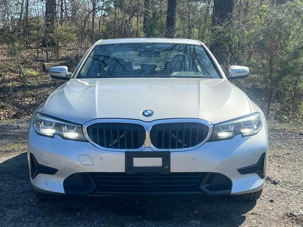 Used 2019 BMW 330i xDrive Sedan w/ Driving Assistance Package AWD/4WD image 8