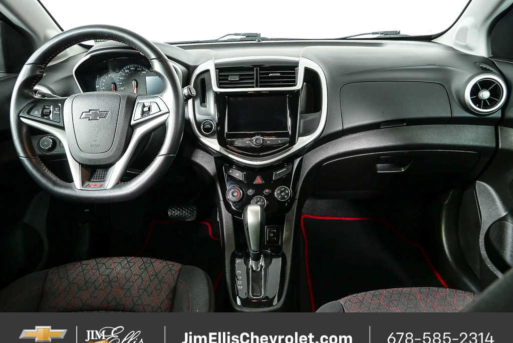 Used 2020 Chevrolet Sonic LT w/ Convenience Package FWD image 18