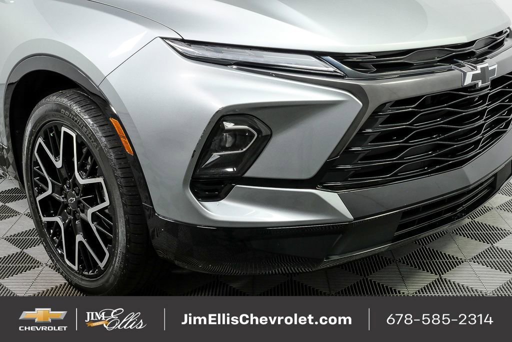 Used 2023 Chevrolet Blazer RS w/ Driver Confidence II Package image 39