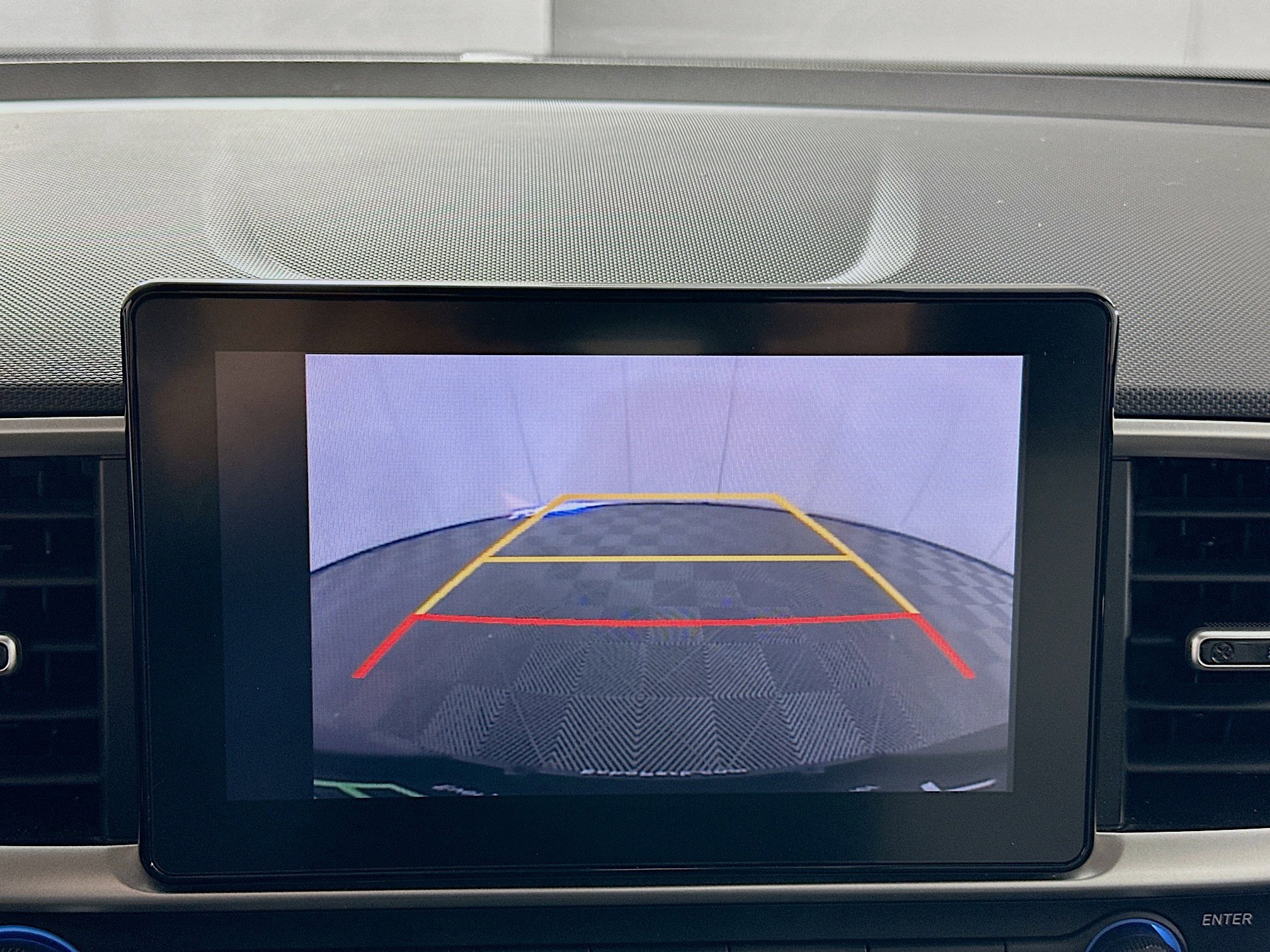 Used 2025 Hyundai Venue SEL FWD image 22