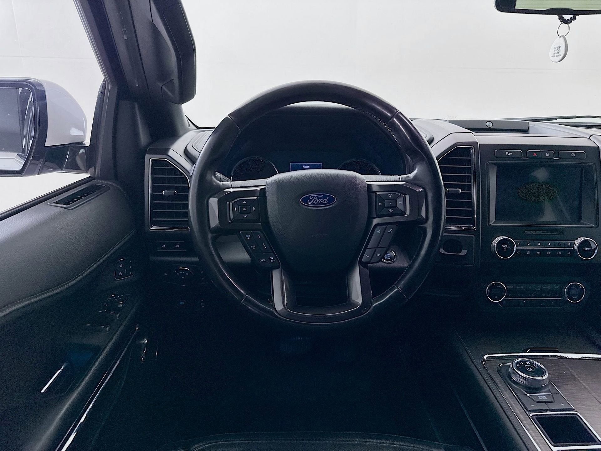 Used 2021 Ford Expedition Limited image 24