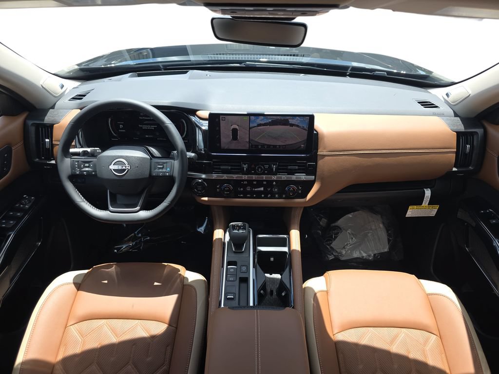 New 2026 Nissan Pathfinder Platinum FWD image 13