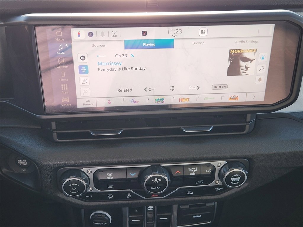 Used 2024 Jeep Gladiator Sport image 19