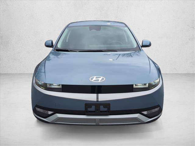 Certified 2024 Hyundai Ioniq 5 SE image 2