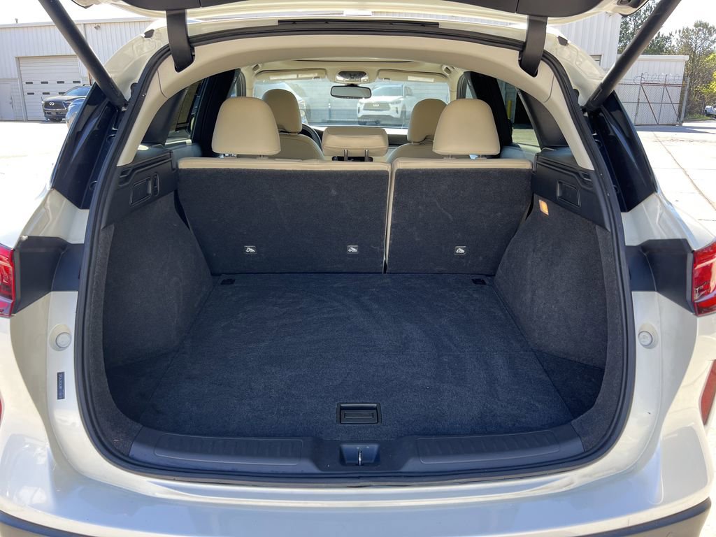Used 2021 INFINITI QX50 Essential w/ Convenience Package image 5