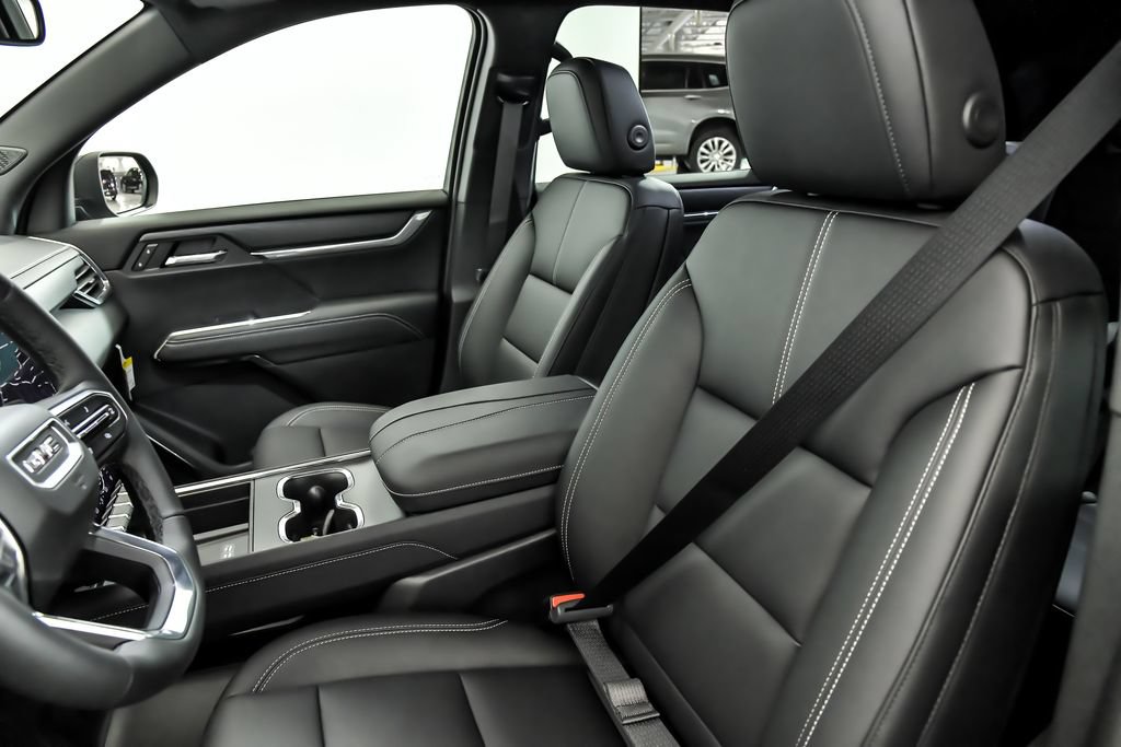 New 2027 GMC Acadia Elevation w/ Black Edition AWD/4WD image 7