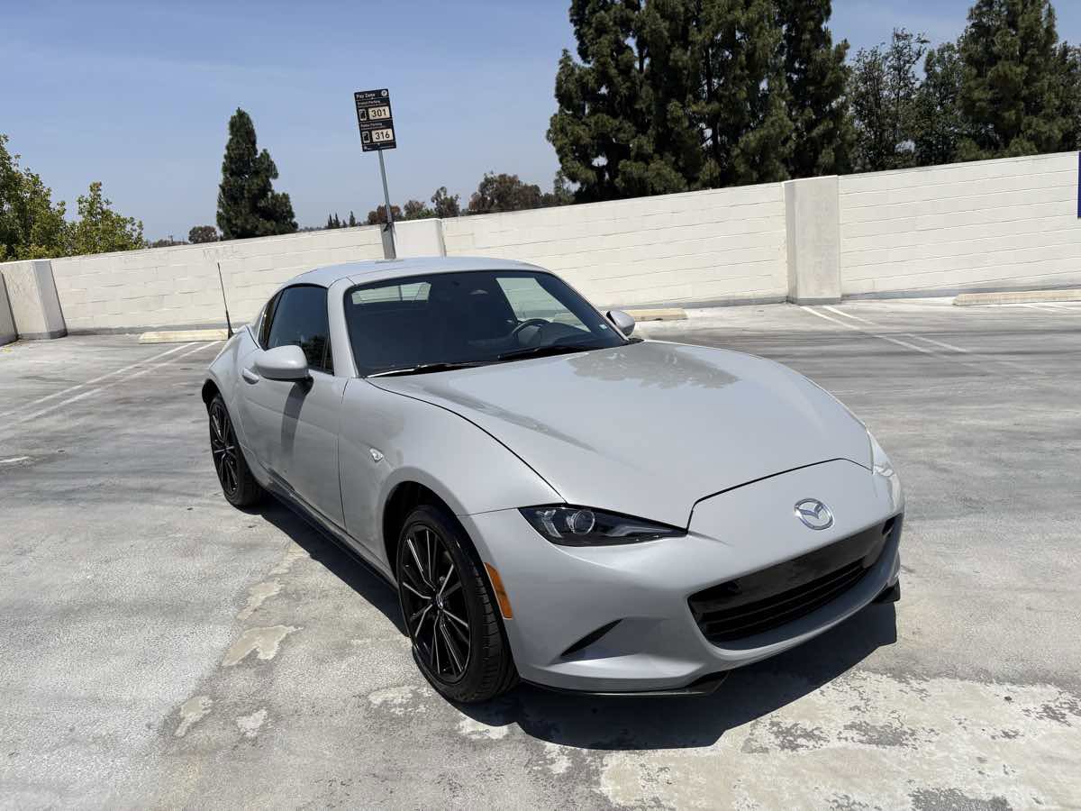 Used 2026 MAZDA MX-5 Miata RF Grand Touring RWD image 33