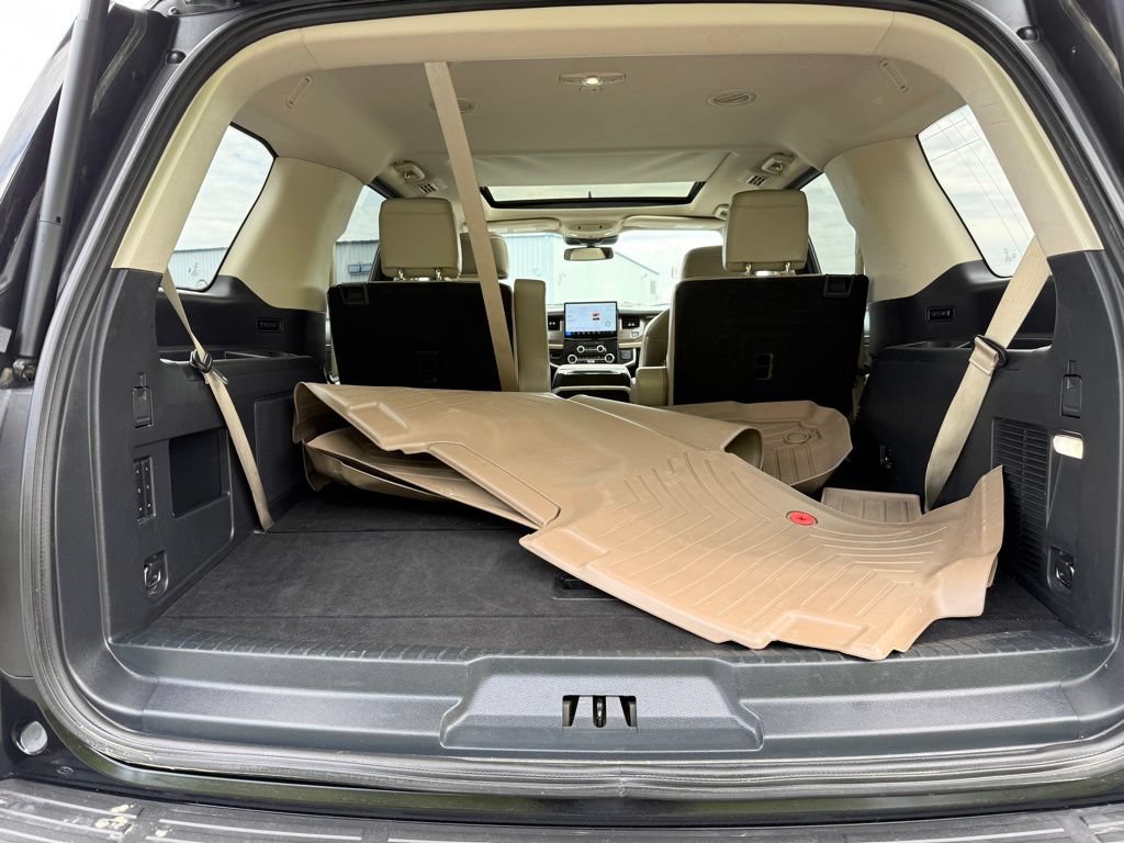 Used 2022 Ford Expedition Limited AWD/4WD image 20
