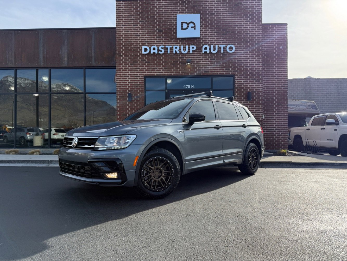Used 2021 Volkswagen Tiguan SE R-Line