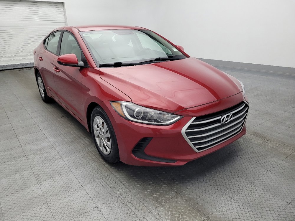Used 2017 Hyundai Elantra SE image 13