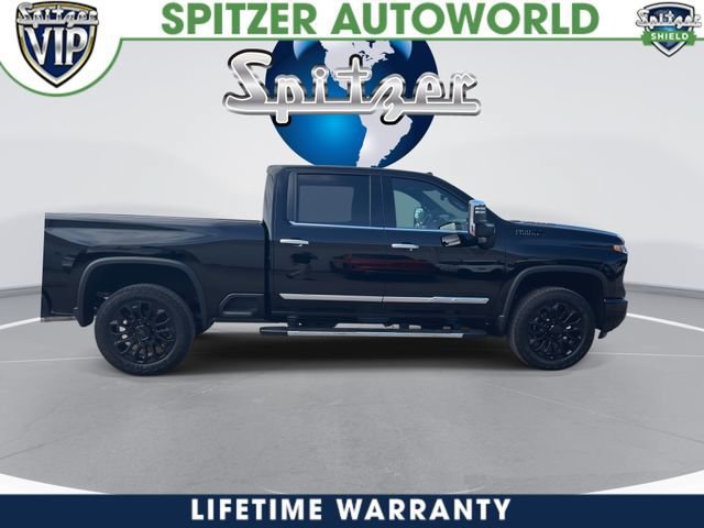 New 2026 Chevrolet Silverado 2500 High Country w/ Technology Package AWD/4WD image 9