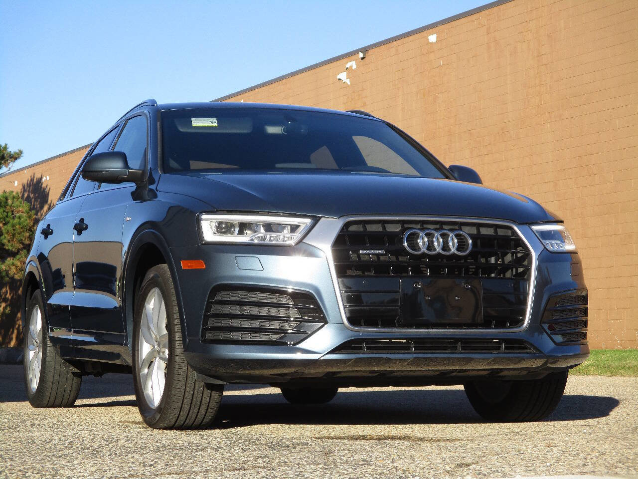 Used 2018 Audi Q3 2.0T Premium Plus w/ Premium Plus Package image 10