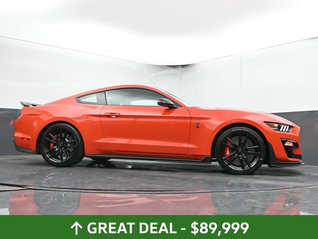 Used 2022 Ford Mustang Shelby GT500 w/ Technology Package image 46