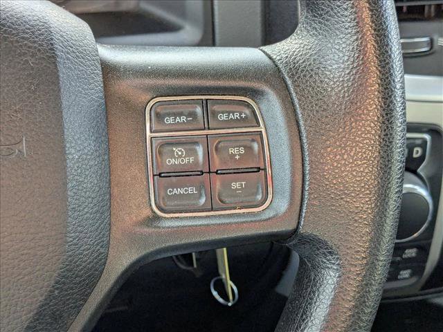 Used 2017 RAM 1500 Classic SLT image 10