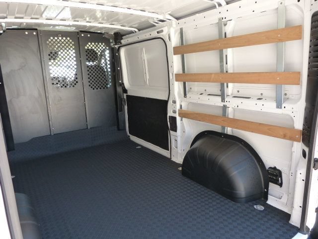 Used 2025 RAM ProMaster 2500 w/ U-Haul Equipment Group FWD image 18