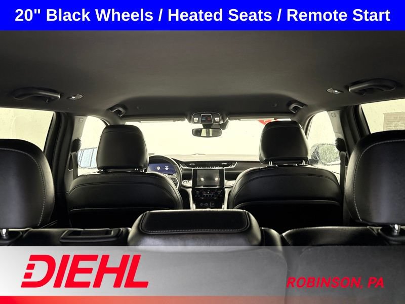 Used 2023 Jeep Grand Cherokee Altitude AWD/4WD image 10