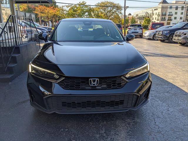 Used 2025 Honda Civic Sport image 6