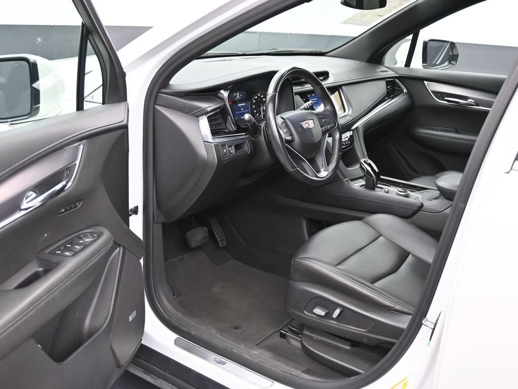 Used 2021 Cadillac XT6 Luxury FWD image 11