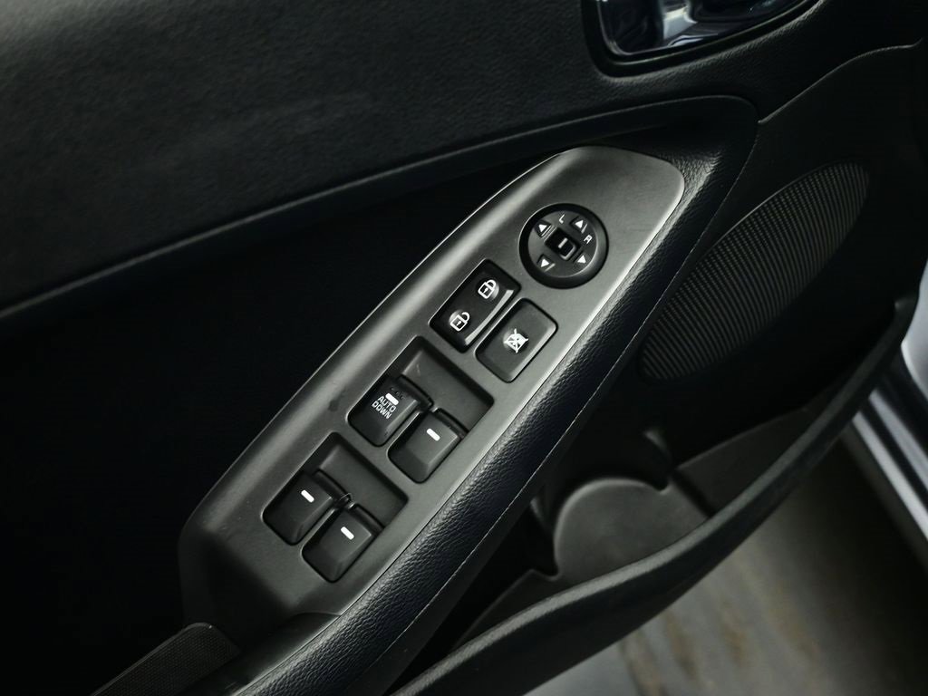 Used 2018 Kia Forte S image 20