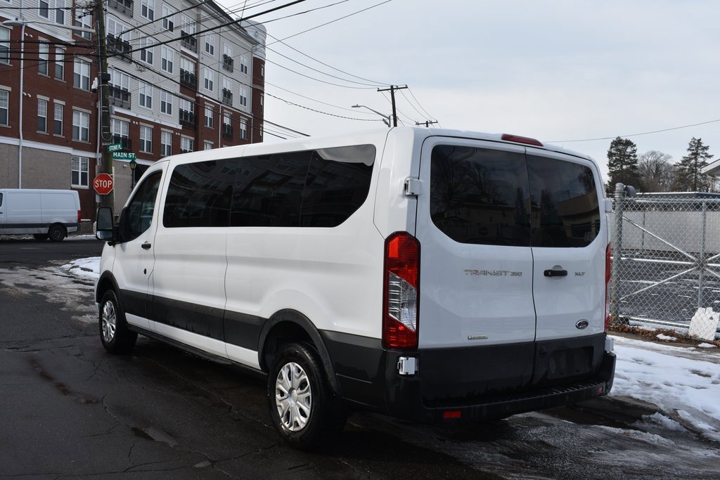 Used 2023 Ford Transit 350 XLT image 7