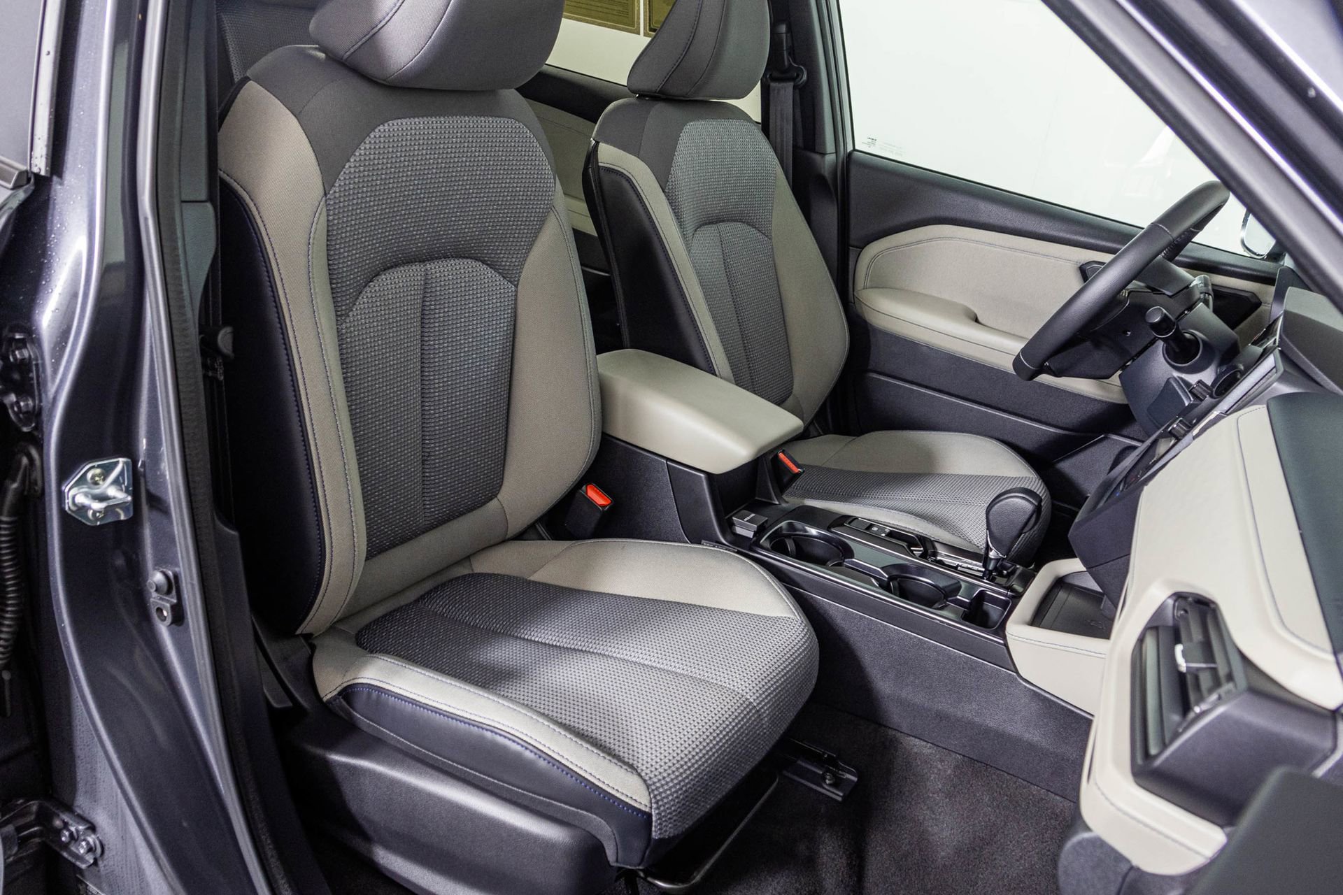 Used 2026 Subaru Forester Premium image 40