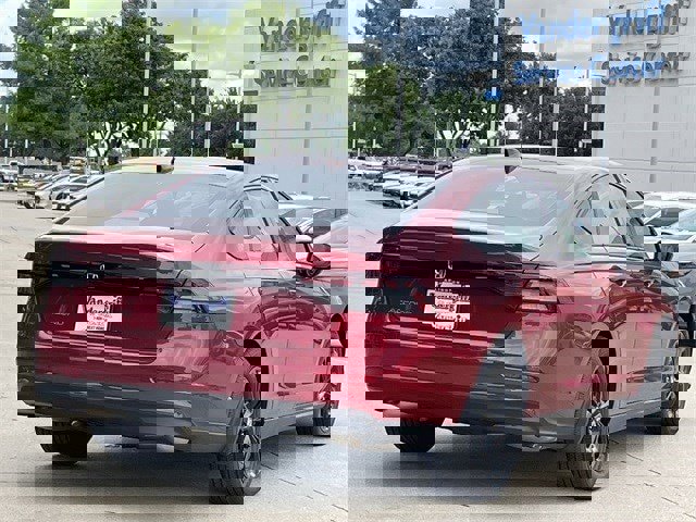 New 2025 Honda Accord SE image 4