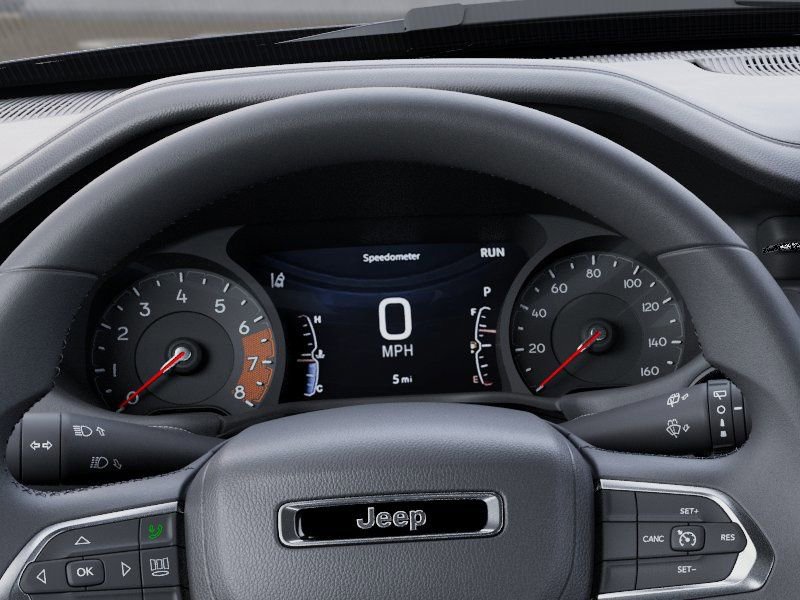 New 2025 Jeep Compass Latitude w/ Sun & Sound Group image 18
