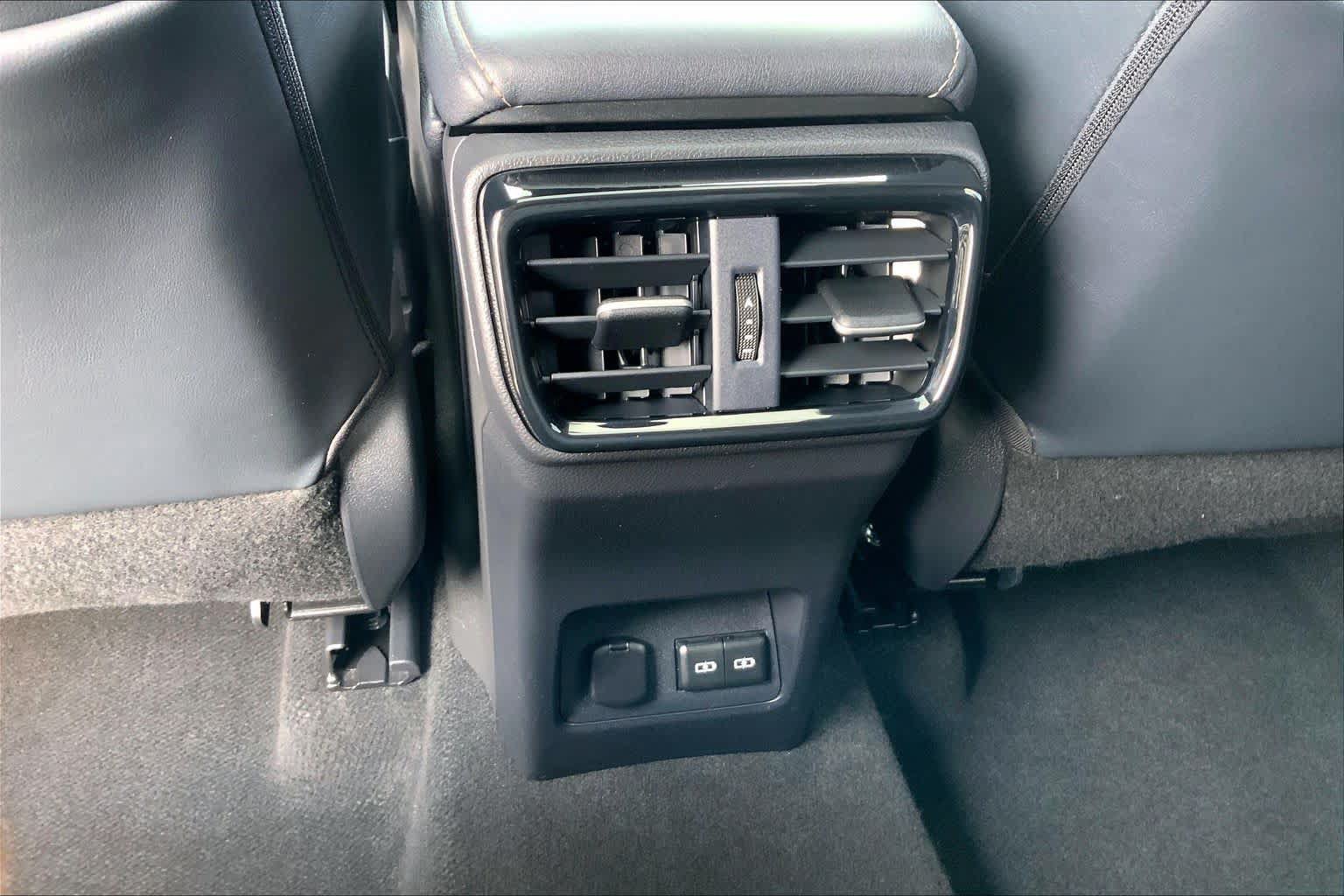 Used 2024 Lexus NX 350 AWD image 34