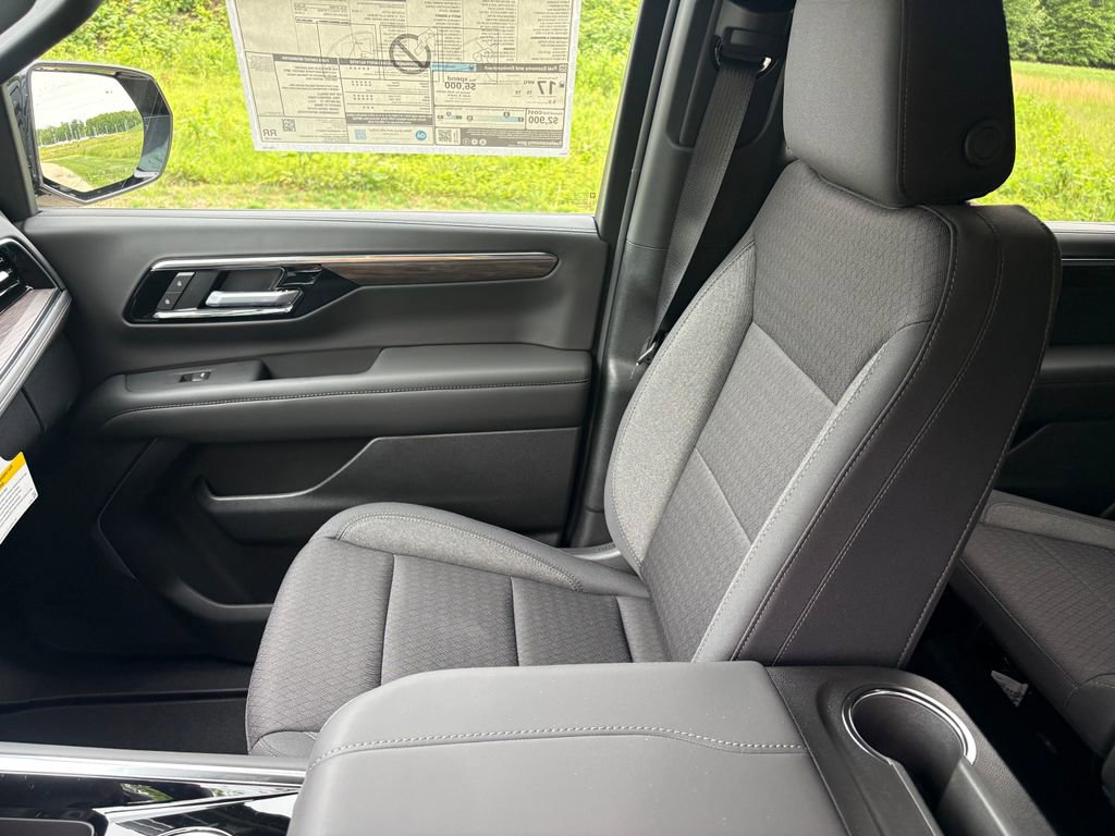New 2026 Chevrolet Tahoe LS w/ LS Custom Edition AWD/4WD image 16