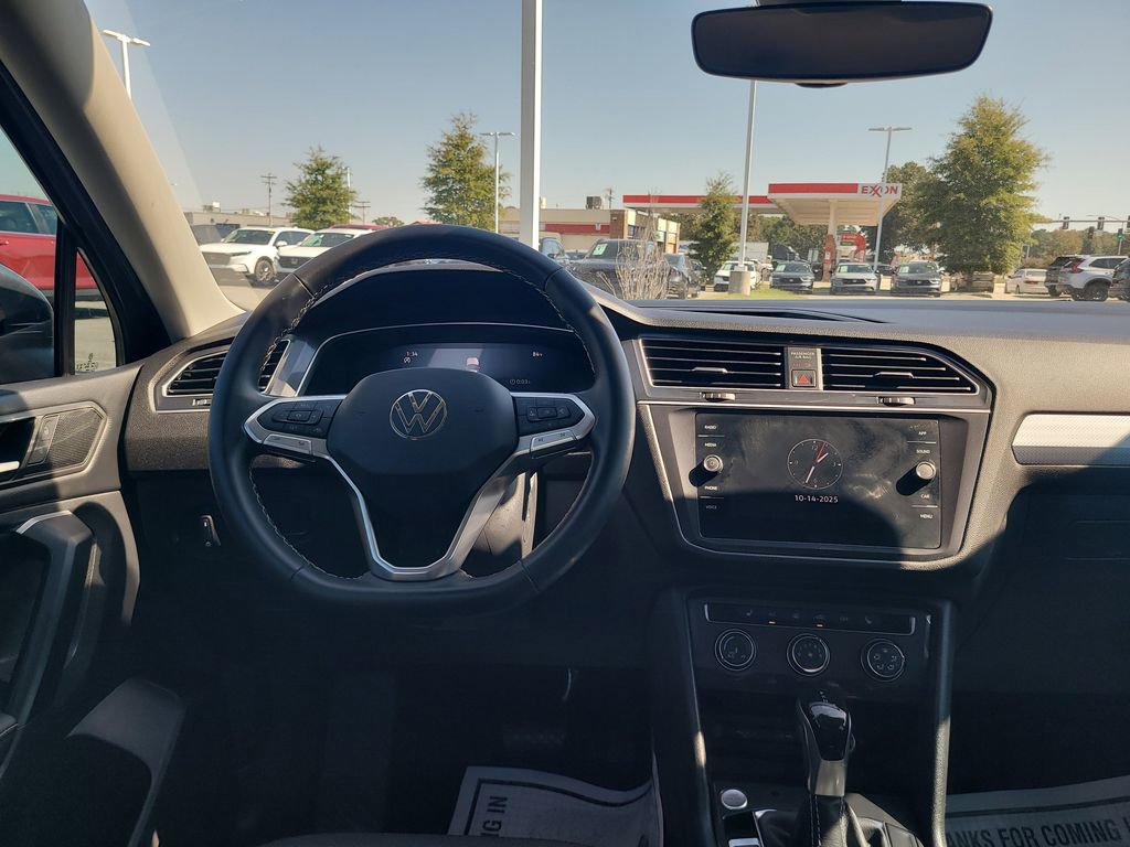 Used 2024 Volkswagen Tiguan S image 24