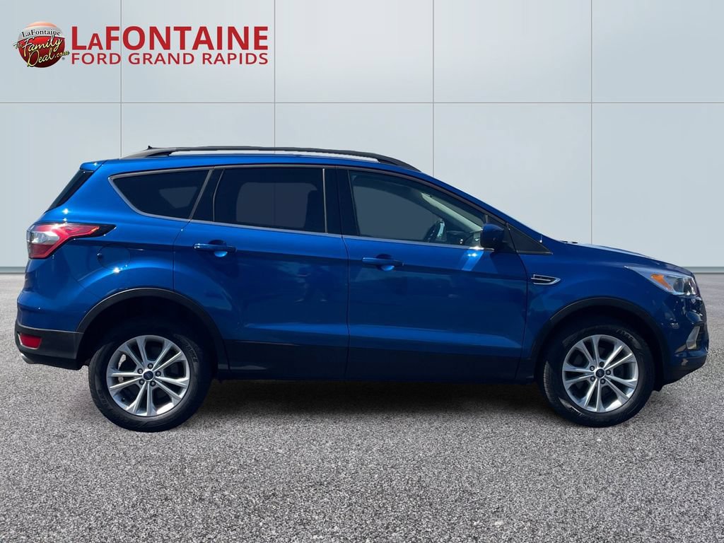 Used 2018 Ford Escape SE w/ SE Sync 3 Package FWD image 8