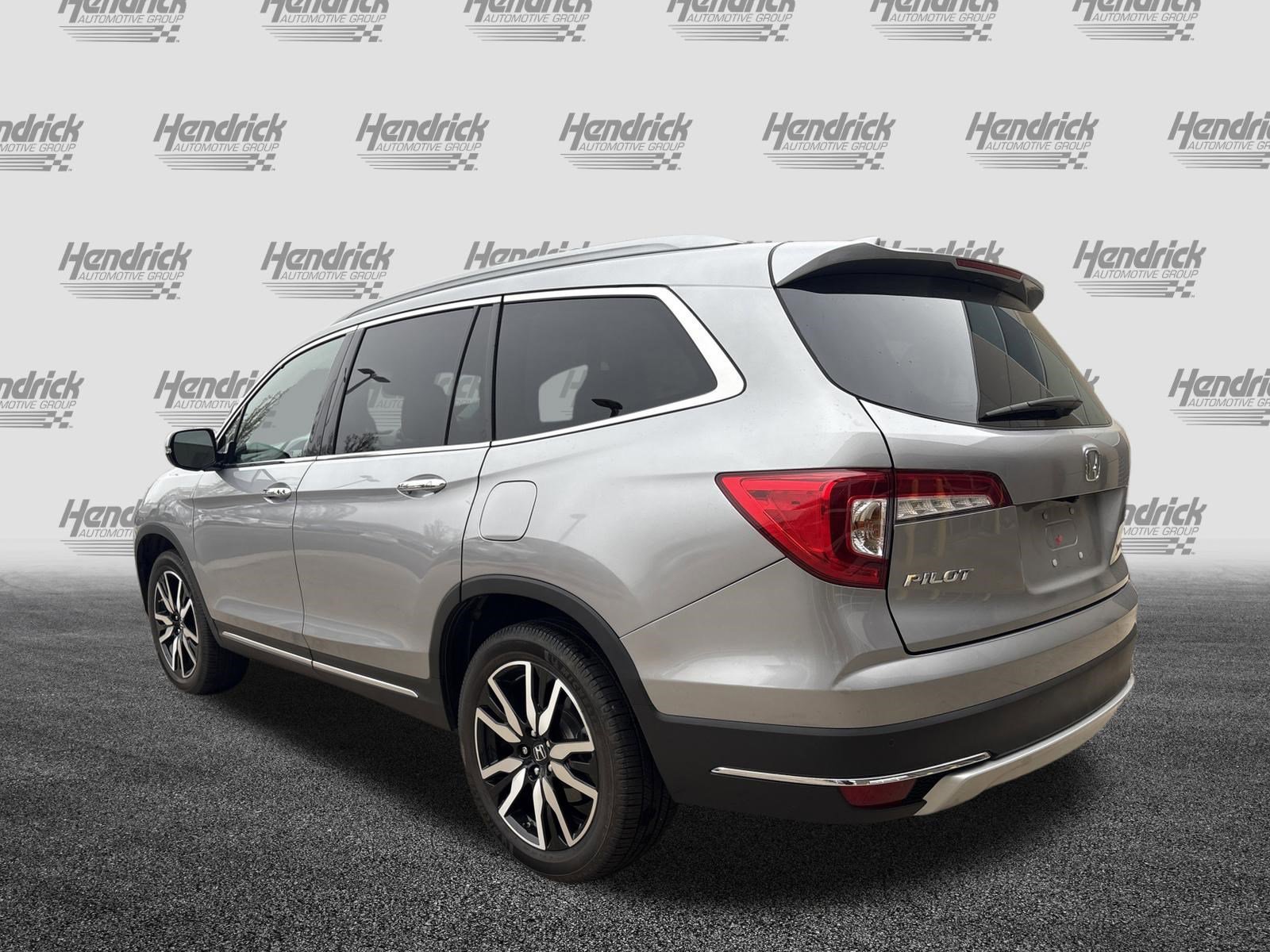 Used 2021 Honda Pilot Touring image 8