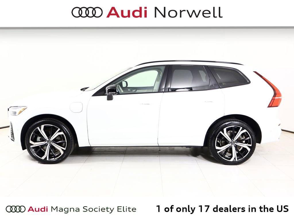 Used 2024 Volvo XC60 T8 Ultimate w/ Protection Package Premier AWD/4WD image 11