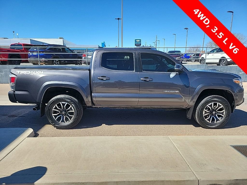 Used 2020 Toyota Tacoma TRD Sport image 8