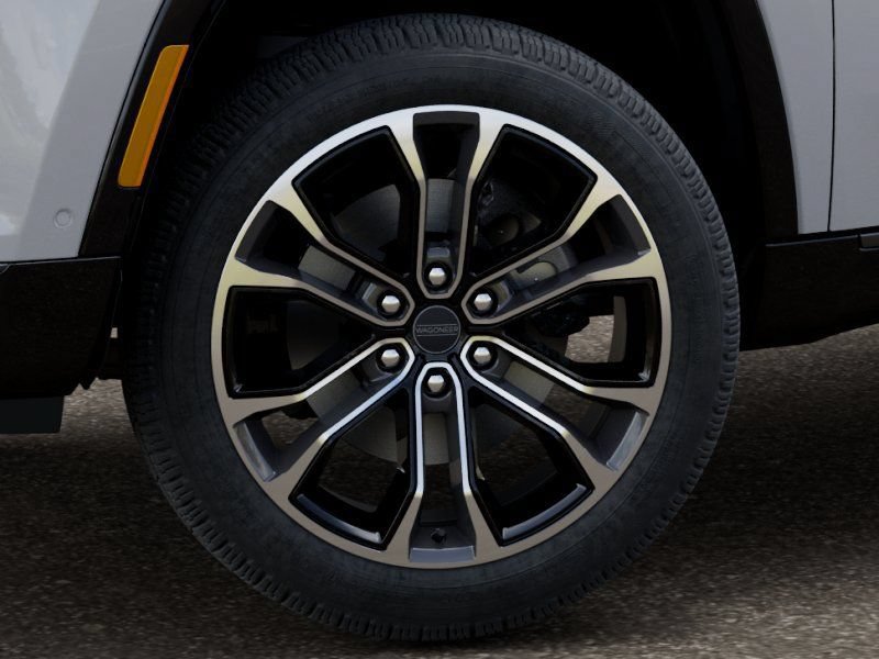 New 2026 Jeep Grand Wagoneer L Summit AWD/4WD image 8