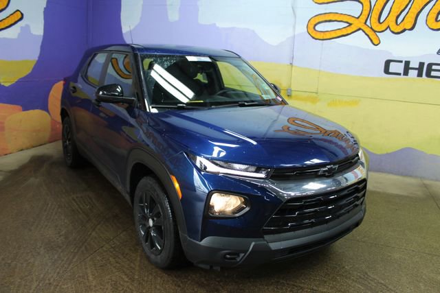 Used 2022 Chevrolet TrailBlazer LS AWD/4WD image 2