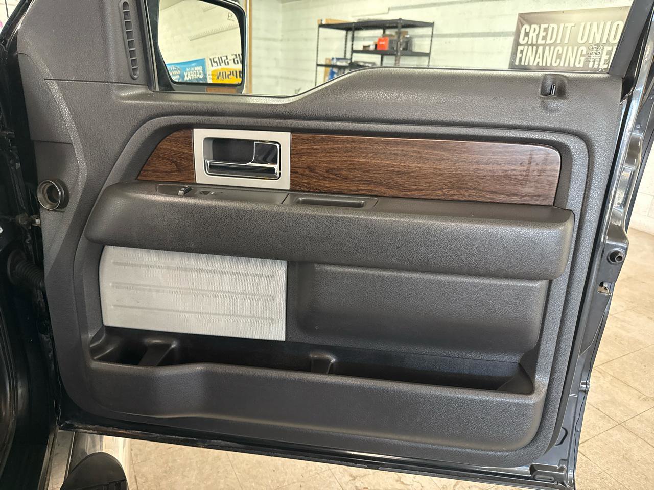 Used 2013 Ford F150 Lariat w/ Mid Equipment Group image 53