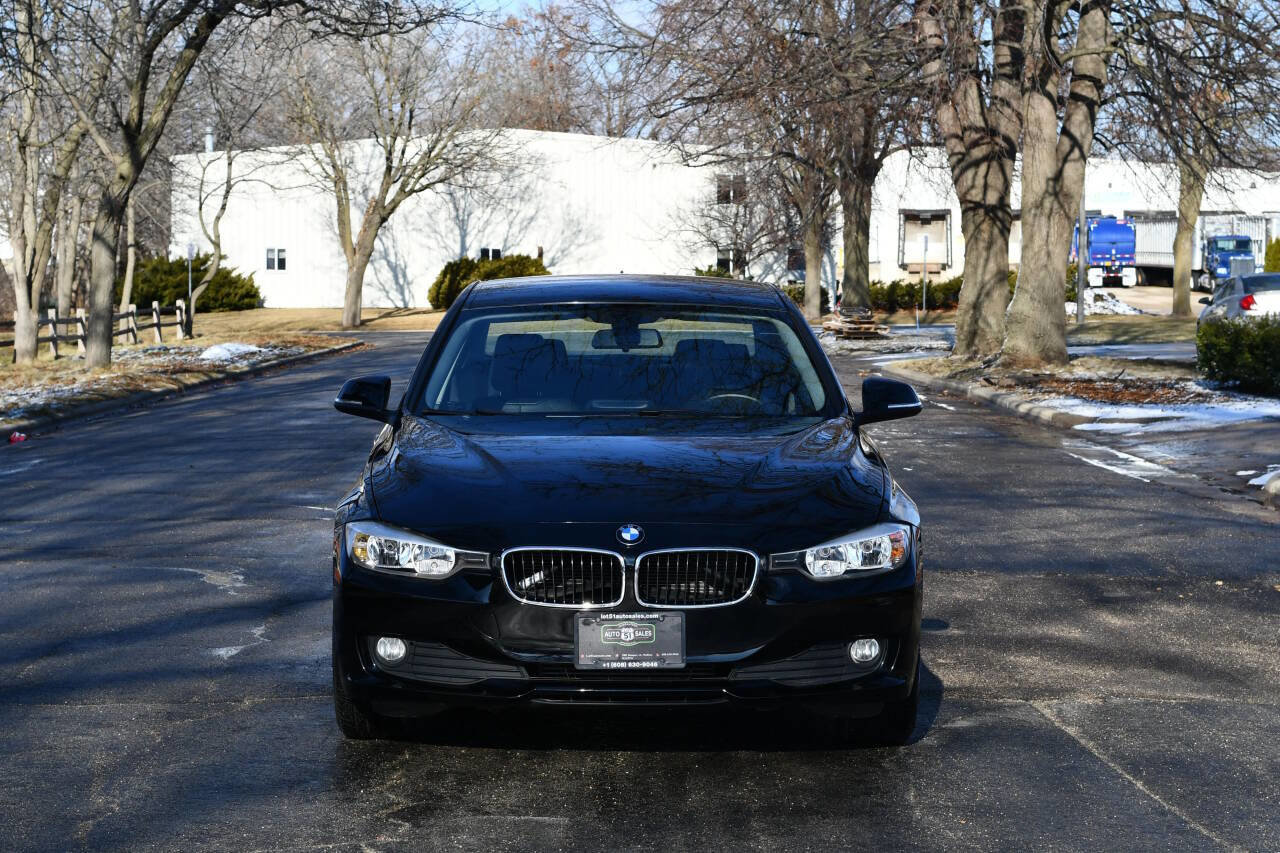 Used 2015 BMW 320i Sedan image 2